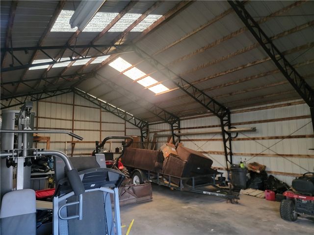 1504 State Highway 90, Jane, MO 64856