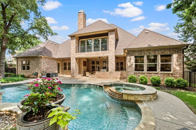 6804 Whittier Lane, Colleyville, TX 76034