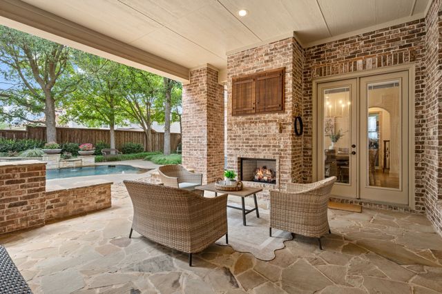 6804 Whittier Lane, Colleyville, TX 76034