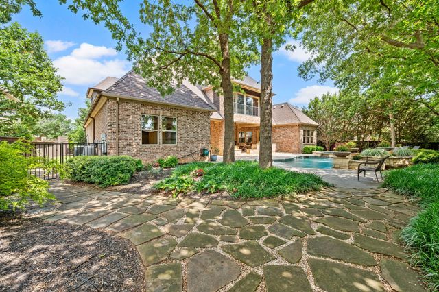 6804 Whittier Lane, Colleyville, TX 76034
