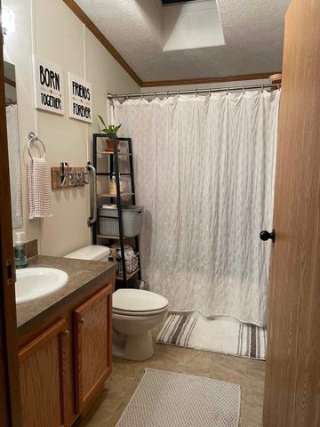 1312 104th Place NE, Blaine, MN 55434