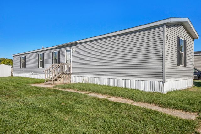 1391 Shadowridge Drive, Wayland City, MI 49348