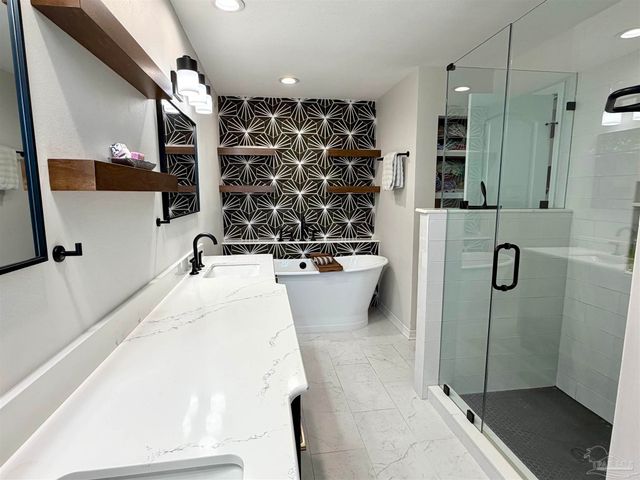 3110 Leesburg Sq, Pensacola, FL 32504