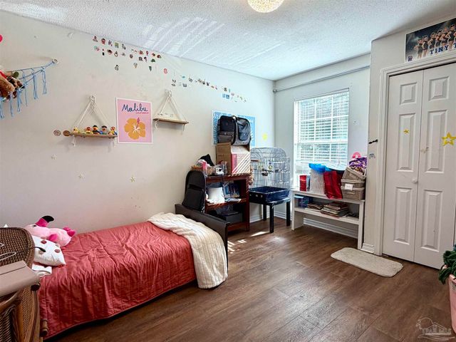 3110 Leesburg Sq, Pensacola, FL 32504