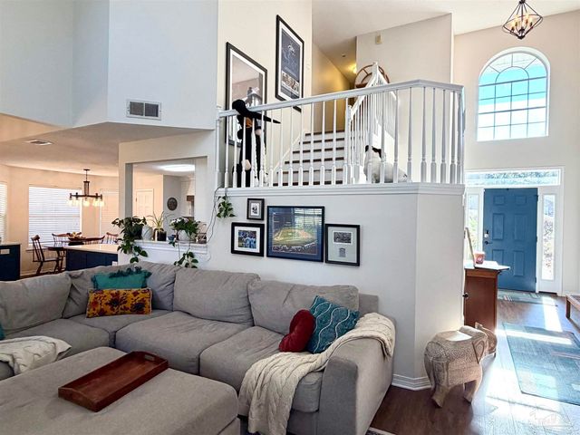 3110 Leesburg Sq, Pensacola, FL 32504