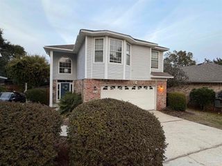 3110 Leesburg Sq, Pensacola, FL 32504