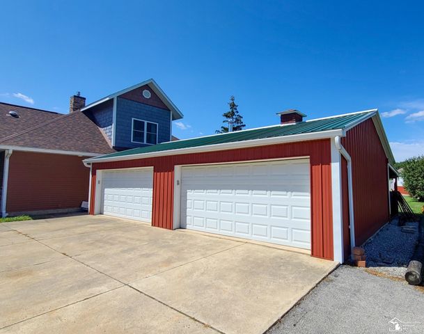 1827 Newport Road, Ash Twp, MI 48166
