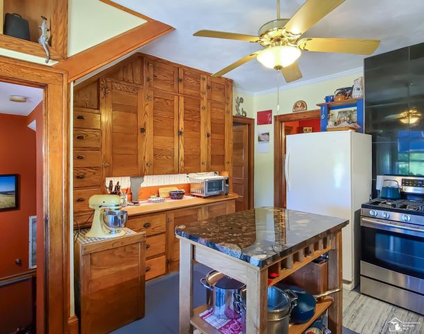 1827 Newport Road, Ash Twp, MI 48166