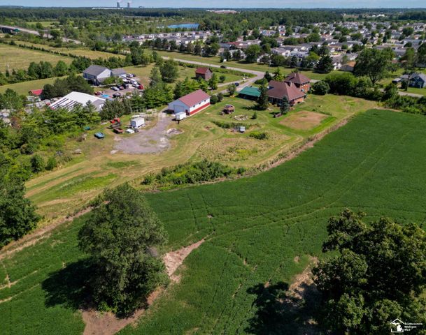 1827 Newport Road, Ash Twp, MI 48166