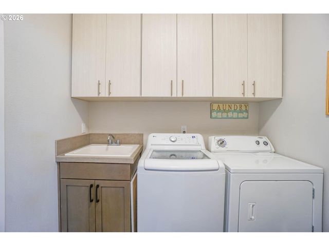 1016 N 44TH Pl, Ridgefield, WA 98642