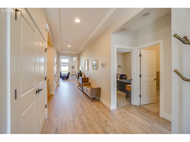 1016 N 44TH Pl, Ridgefield, WA 98642