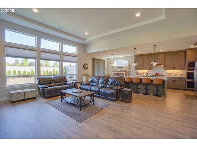 1016 N 44TH Pl, Ridgefield, WA 98642