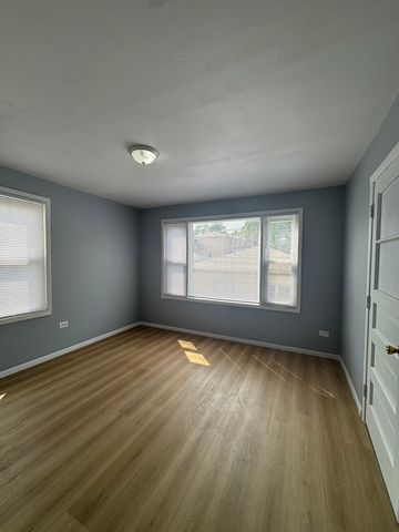 5452 N Central Avenue 1, Chicago, IL 60630