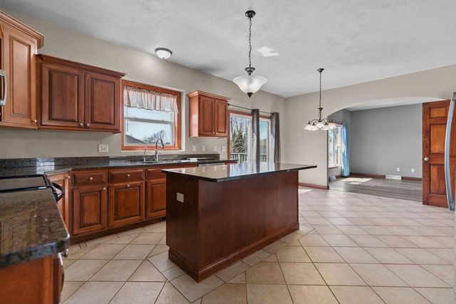 1290 Pemmican COURT, Neenah, WI 54956