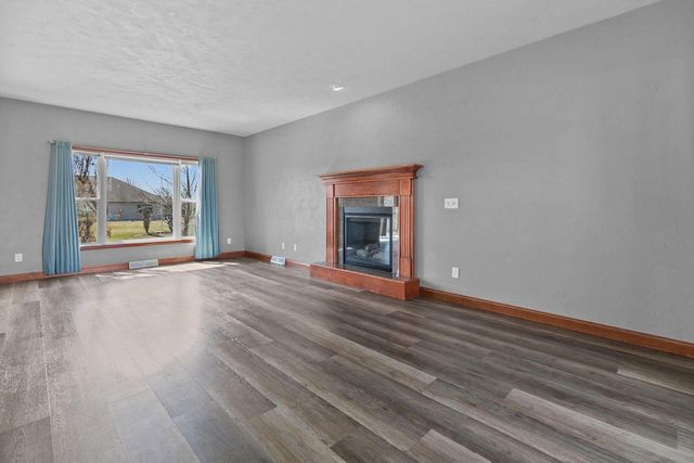 1290 Pemmican COURT, Neenah, WI 54956