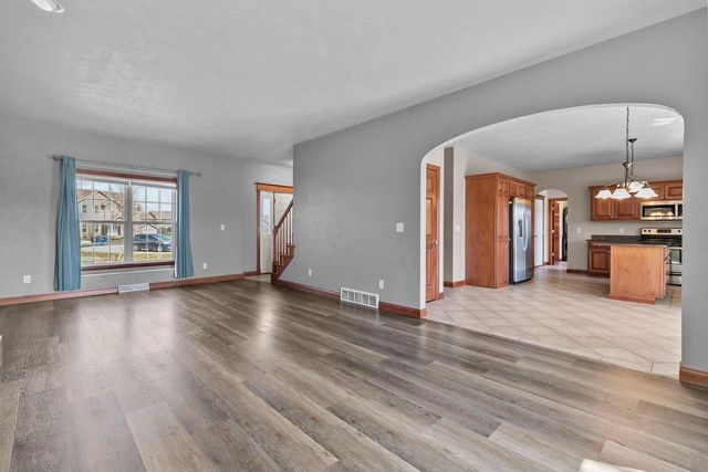 1290 Pemmican COURT, Neenah, WI 54956
