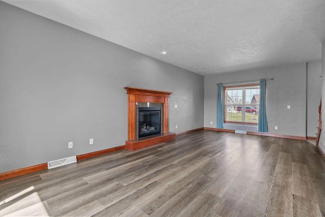 1290 Pemmican COURT, Neenah, WI 54956