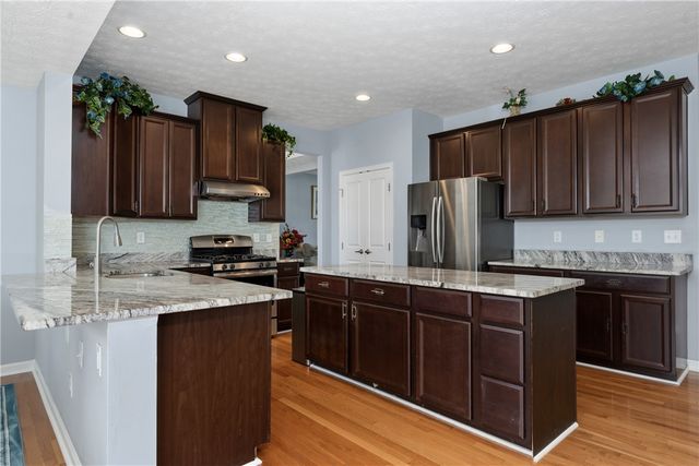 9448 Aspen Brook Court, Centerville, OH 45458
