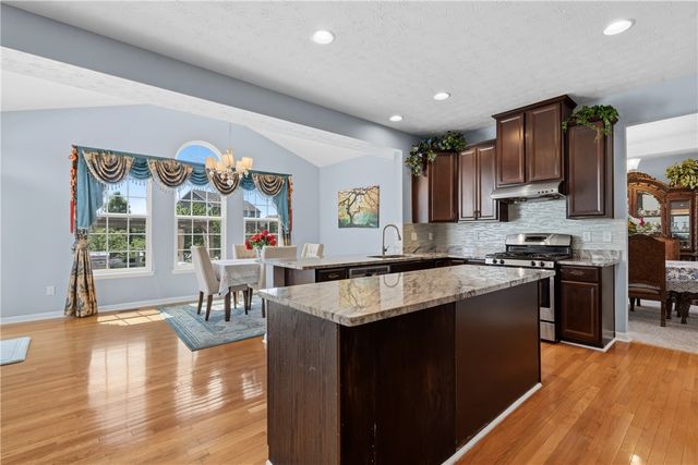9448 Aspen Brook Court, Centerville, OH 45458