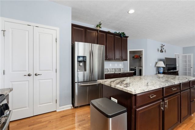 9448 Aspen Brook Court, Centerville, OH 45458