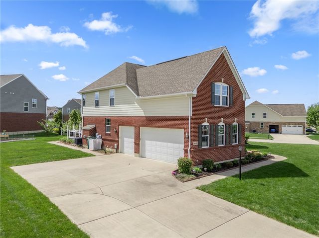 9448 Aspen Brook Court, Centerville, OH 45458