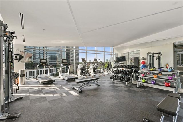 3107 Peachtree NE Road 2003, Atlanta, GA 30305