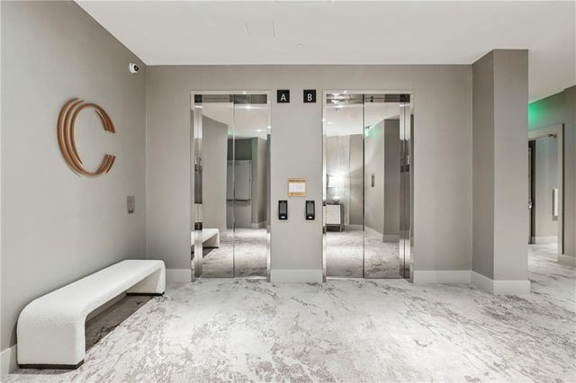 3107 Peachtree NE Road 2003, Atlanta, GA 30305