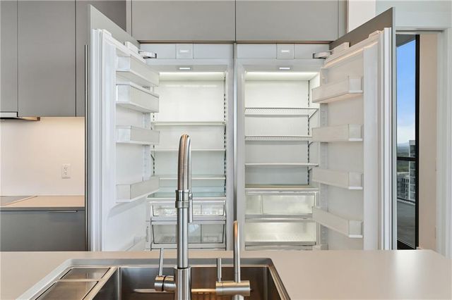 3107 Peachtree NE Road 2003, Atlanta, GA 30305