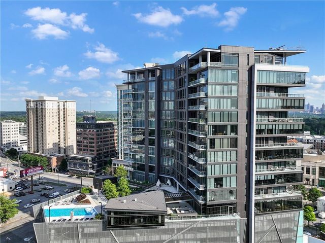 3107 Peachtree NE Road 2003, Atlanta, GA 30305