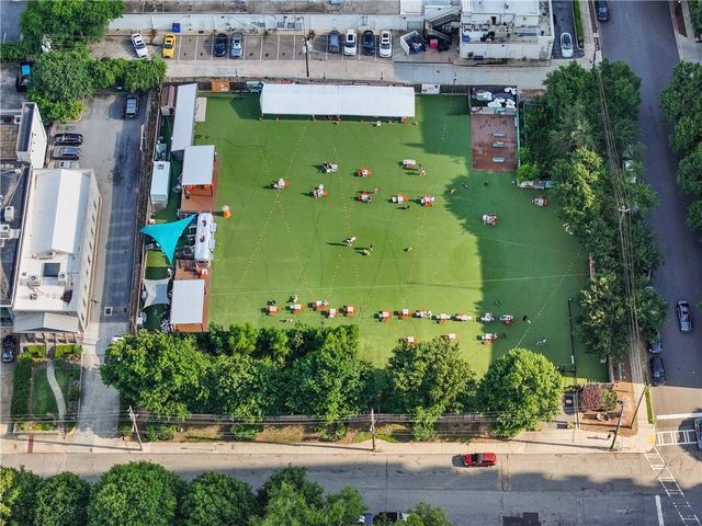 3107 Peachtree NE Road 2003, Atlanta, GA 30305