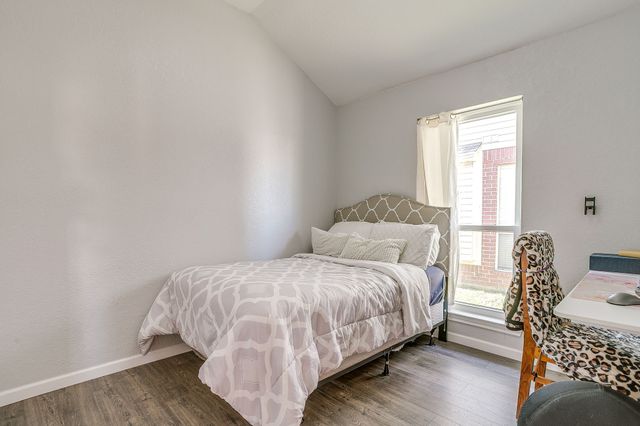 8713 Sunset Trace Drive, Fort Worth, TX 76244
