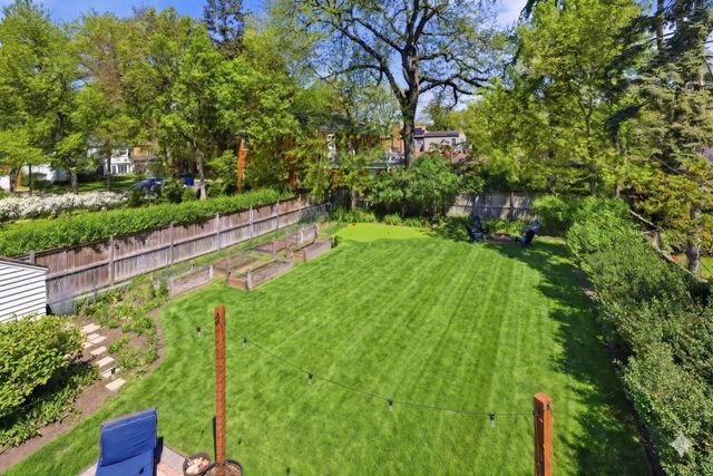 1423 Kirk Street, Evanston, IL 60202