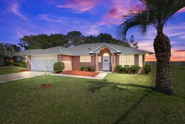 2001 Jessica Way, Navarre, FL 32566