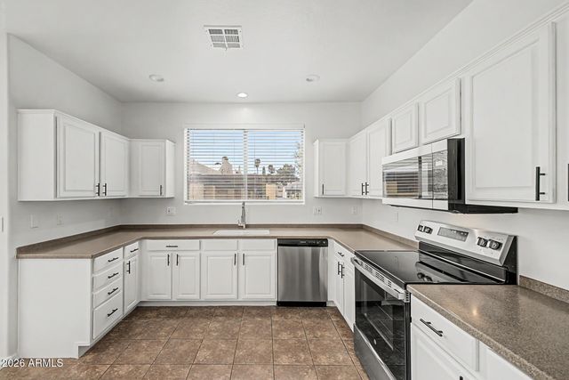 2241 E Pinchot Avenue 7C, Phoenix, AZ 85016