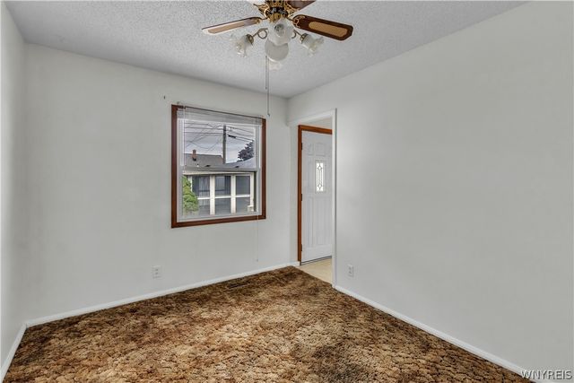 270 Floradale Avenue, Tonawanda, NY 14150