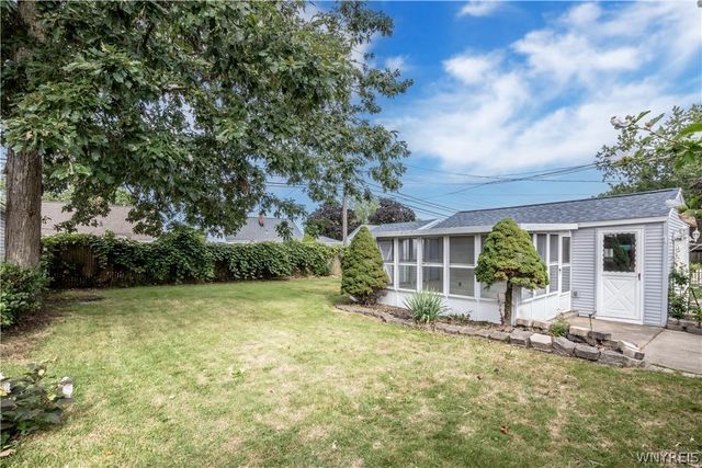 270 Floradale Avenue, Tonawanda, NY 14150