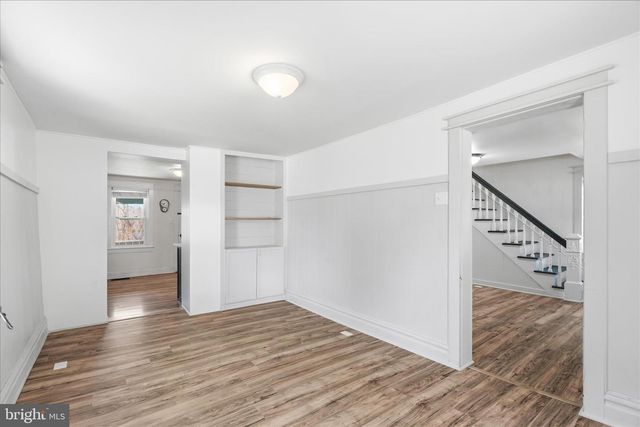 145 E MAIN ST, Hancock, MD 21750