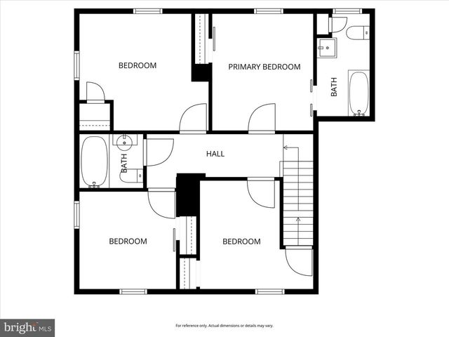 145 E MAIN ST, Hancock, MD 21750