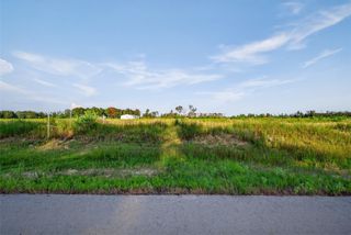 576 Road 5877, Cleveland, TX 77327