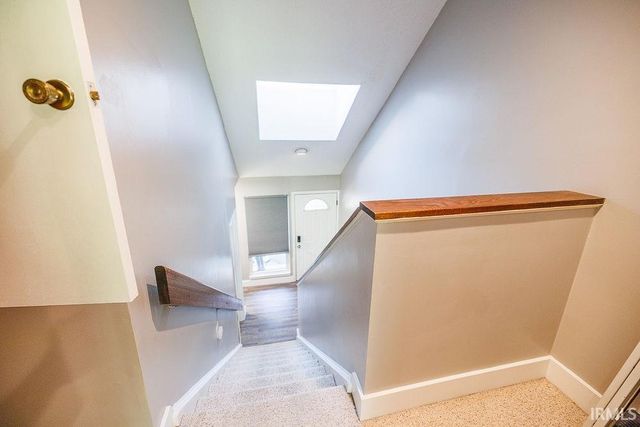 9405 S Pointe LaSalles Drive, Bloomington, IN 47401