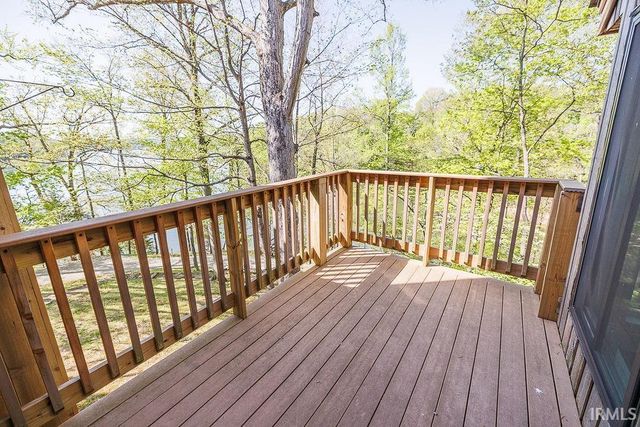 9405 S Pointe LaSalles Drive, Bloomington, IN 47401