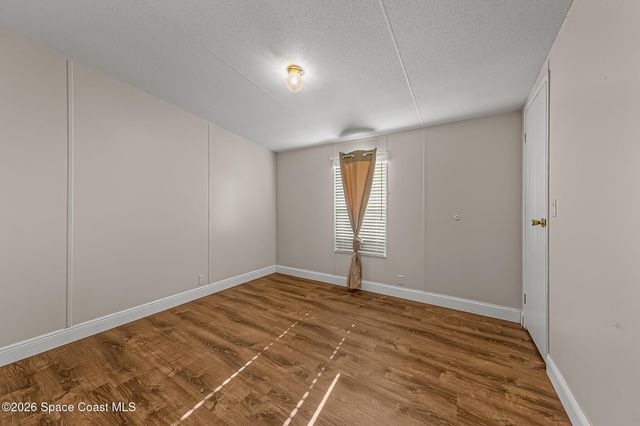 3132 Indian River Drive NE, Palm Bay, FL 32905