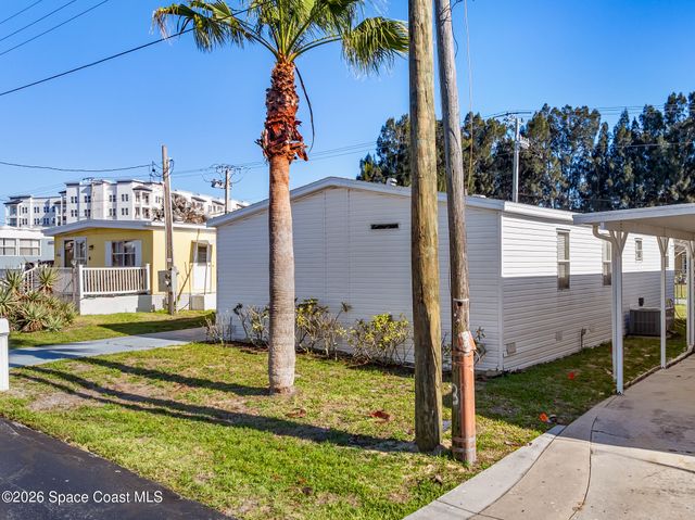 3132 Indian River Drive NE, Palm Bay, FL 32905