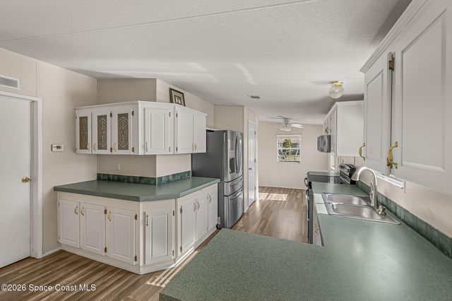 3132 Indian River Drive NE, Palm Bay, FL 32905