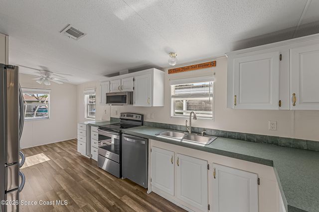 3132 Indian River Drive NE, Palm Bay, FL 32905