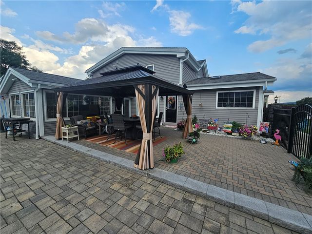 606 West Broad Street, Horseheads, NY 14845