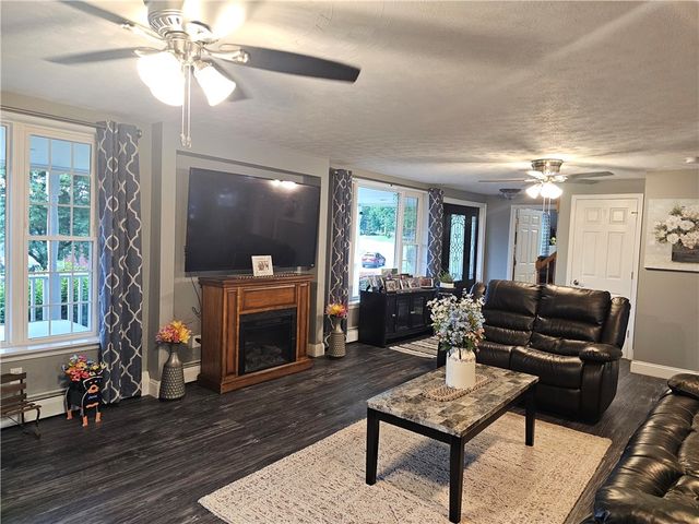 606 West Broad Street, Horseheads, NY 14845