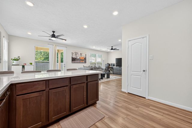 27571 Bello Bend Lane, Magnolia, TX 77354