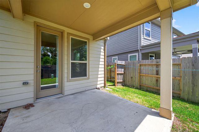 27571 Bello Bend Lane, Magnolia, TX 77354