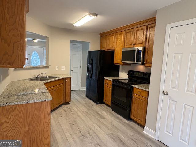 41 Oakmont Drive, Cleveland, GA 30528